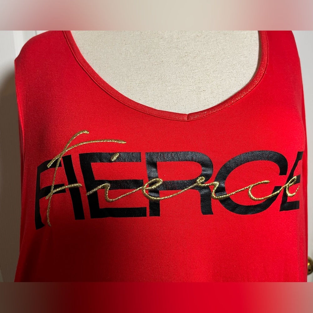 Livi Active Red Fierce Graphic Long Sleeve Women’s Top - Picture 3 of 9